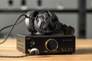 Fiio przedstawia swoje pierwsze słuchawki nauszne -  FT5 i FT3