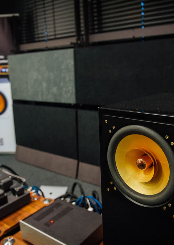 Piątek na wystawie Audio Video Show 2019 - fotorelacja