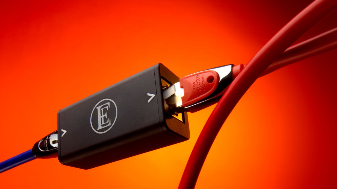 Izolator szumów LAN English Electric EE1