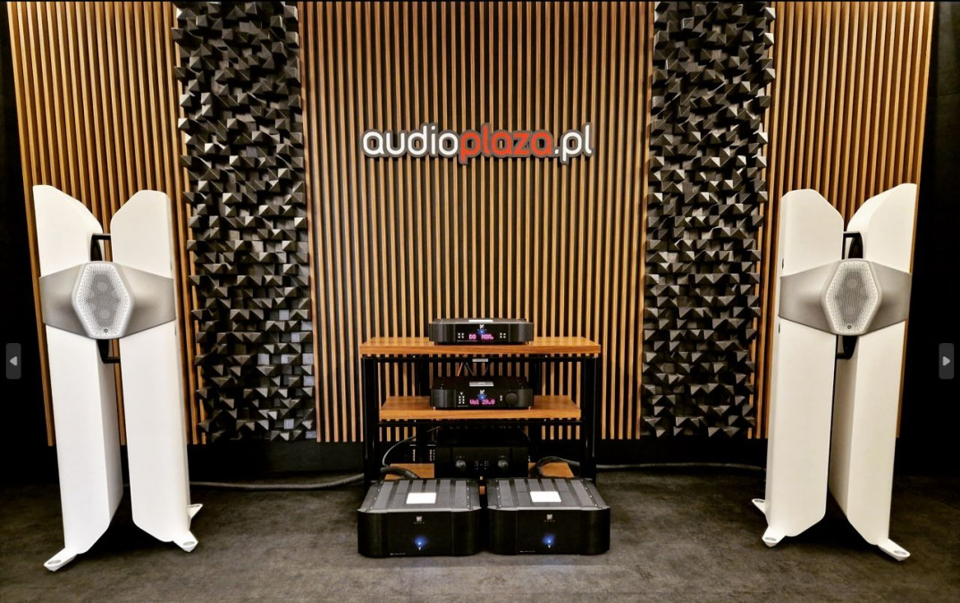 Odsłuchy kolumn Monitor Audio HYPHN w ramach Miesiąca z hi-endem w salonie Audioplaza.pl