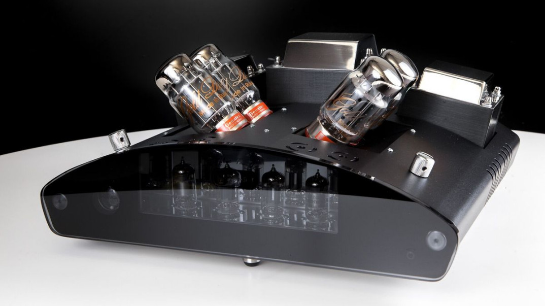 Wzmacniacze EGG-SHELL TanQ i Classic PS5.1