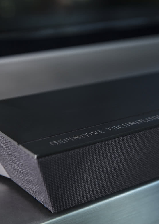 Soundbar Definitive Technology Studio Slim z obsługą Chromecast
