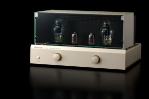 SA-1500 – pierwsza integra w historii Phasemation