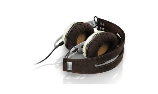 Nowe modele słuchawek Sennheiser w katowickim salonie Mega Hz