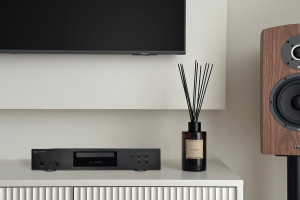 Taga Harmony prezentuje nowy odtwarzacz CD - TCD-30