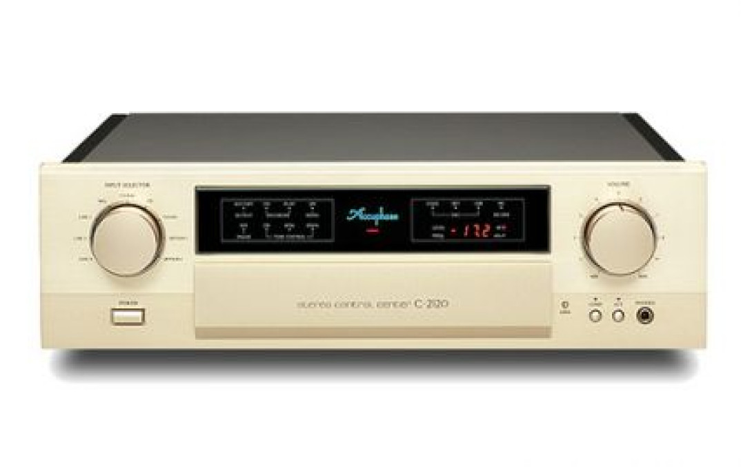 Przedwzmacniacz liniowy Accuphase C-2120