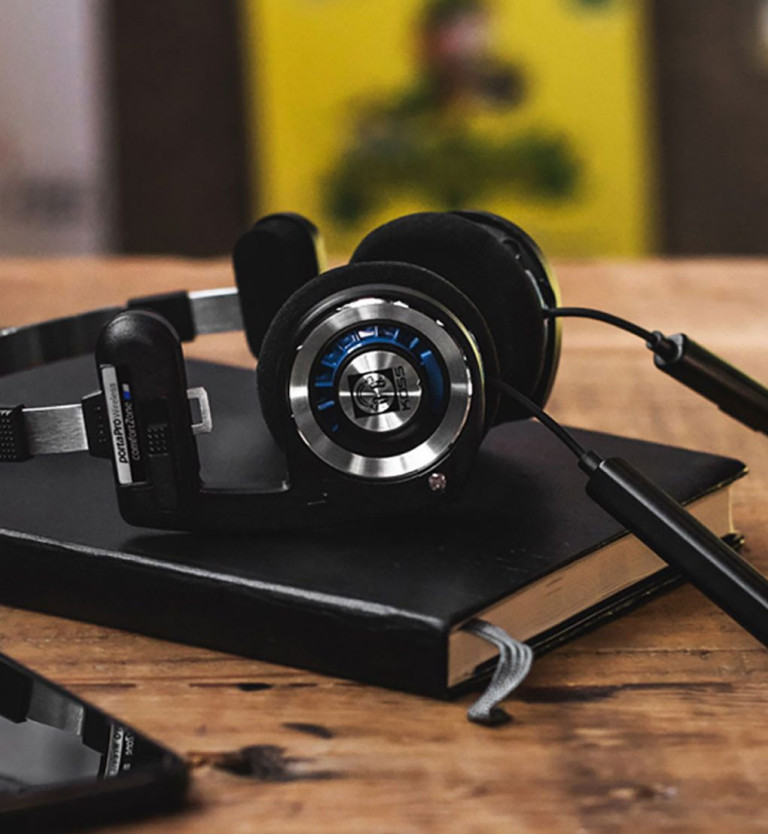 Najlepsze słuchawki do 500 zł? 3 modele, które warto kupić