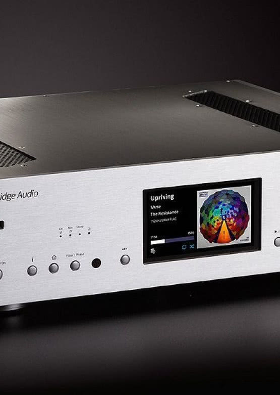 Salon Q21 z Pabianic zaprasza na prezentacje odtwarzacza Cambridge Audio Azur 851N