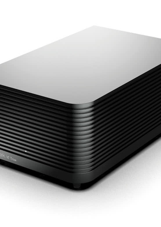 Nowy kondycjoner sieciowy IsoTek V5 Titan