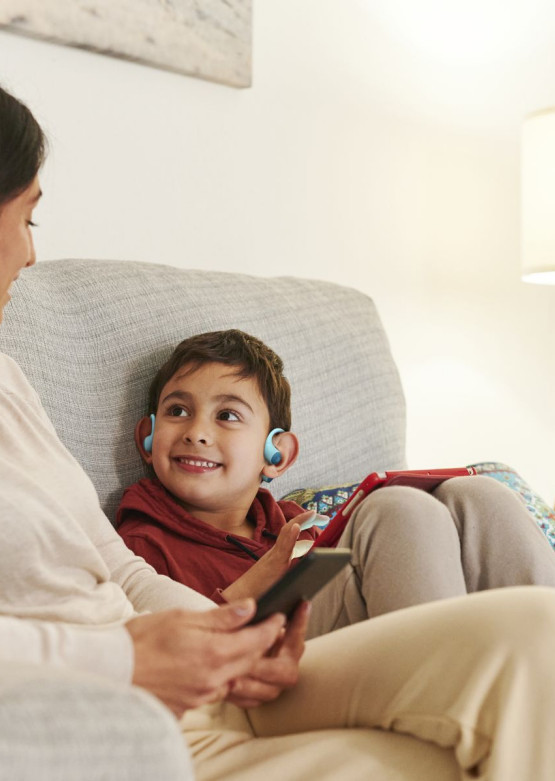 Słuchawki dla dzieci JBL Junior Free - bezpieczny poziom decybeli i możliwość kontroli rodzicielskiej