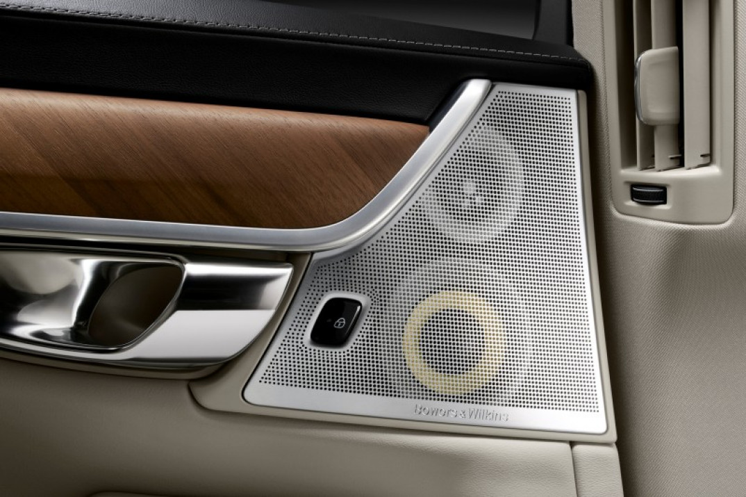 System audio Bowers &amp; Wilkins dla nowego Volvo S90