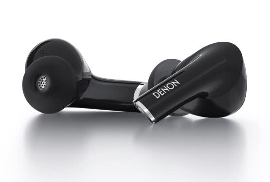Denon przedstawia pierwsze prawdziwie bezprzewodowe słuchawki douszne: AH- C830NCW i AH-C630W