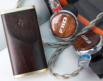 FiiO Snowsky Melody – nowy DAC-AMP dla "młodych". Maleńki i w drewnianej obudowie