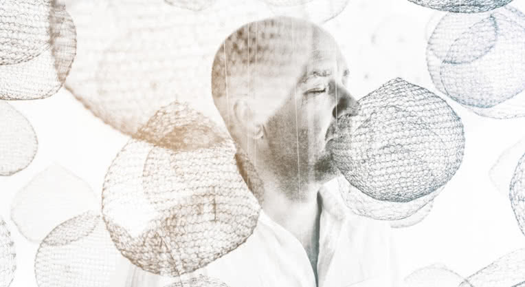 "Brainstorm" - nowy singiel Marka Napiórkowskiego