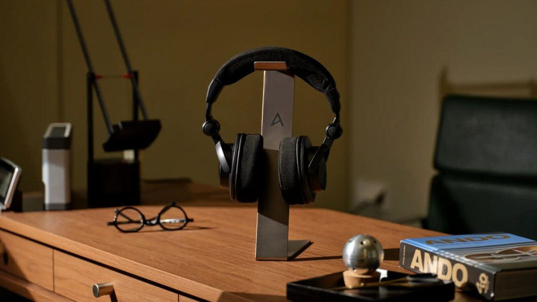 Astell&amp;Kern prezentuje dwa nowe modele słuchawek - LUNA i VIRTUOSO