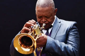Hugh Masekela: Dobrzy muzycy po prostu razem grają