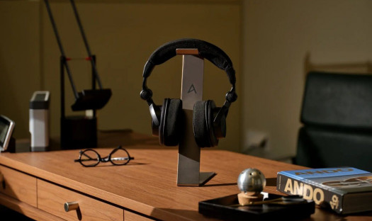 Astell&amp;Kern prezentuje dwa nowe modele słuchawek - LUNA i VIRTUOSO