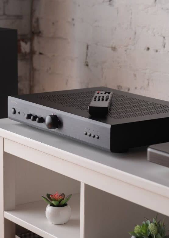 Rotel A8 - nowy wzmacniacz zintegrowany w sierpniu trafi do sprzedaży