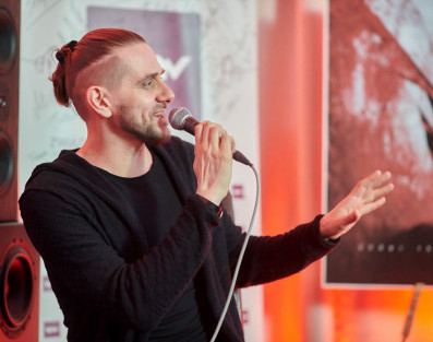 "Under The Fragmented Sky"  Lunatic Soul przedpremierowo w Studio U22