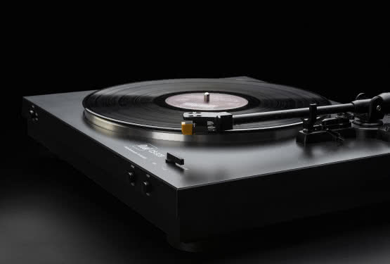 Nowość DUAL - gramofon automatyczny CS 329