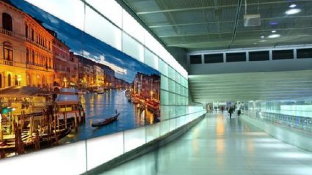 Monitor Panasonic LCD TH-55LFV5