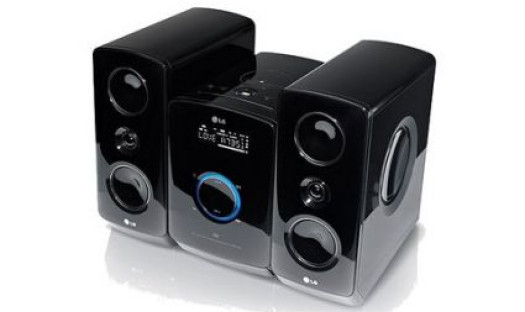 Mikrowieża LG FB164