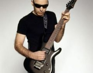 Joe Satriani i "Unstoppable Momentum" - premiera w maju