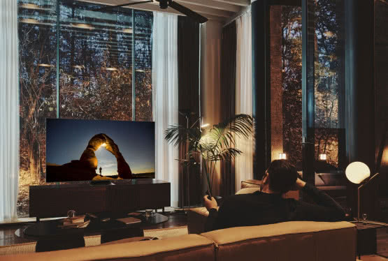 Telewizor Samsung QN700B z serii Excellence Line teraz z rabatem