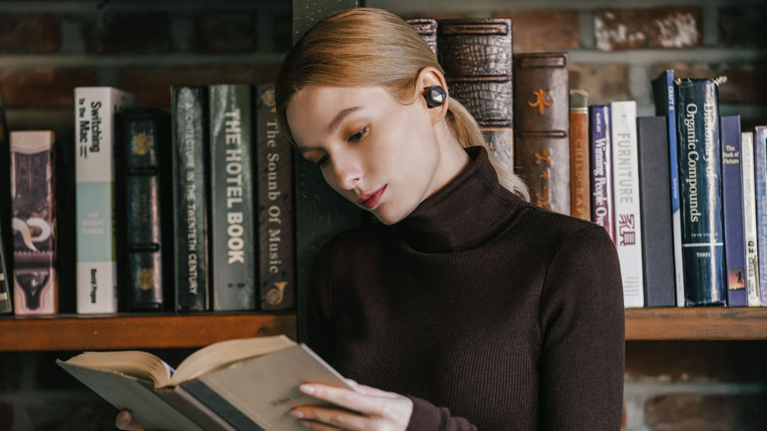 Astell&amp;Kern UW100MKII - nowa wersja słuchawek True Wireless 