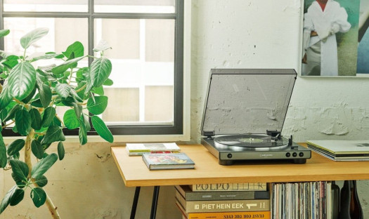 Jaki gramofon na początek? Dobre i sprawdzone modele w przedziale cenowym 1000–1500 zł