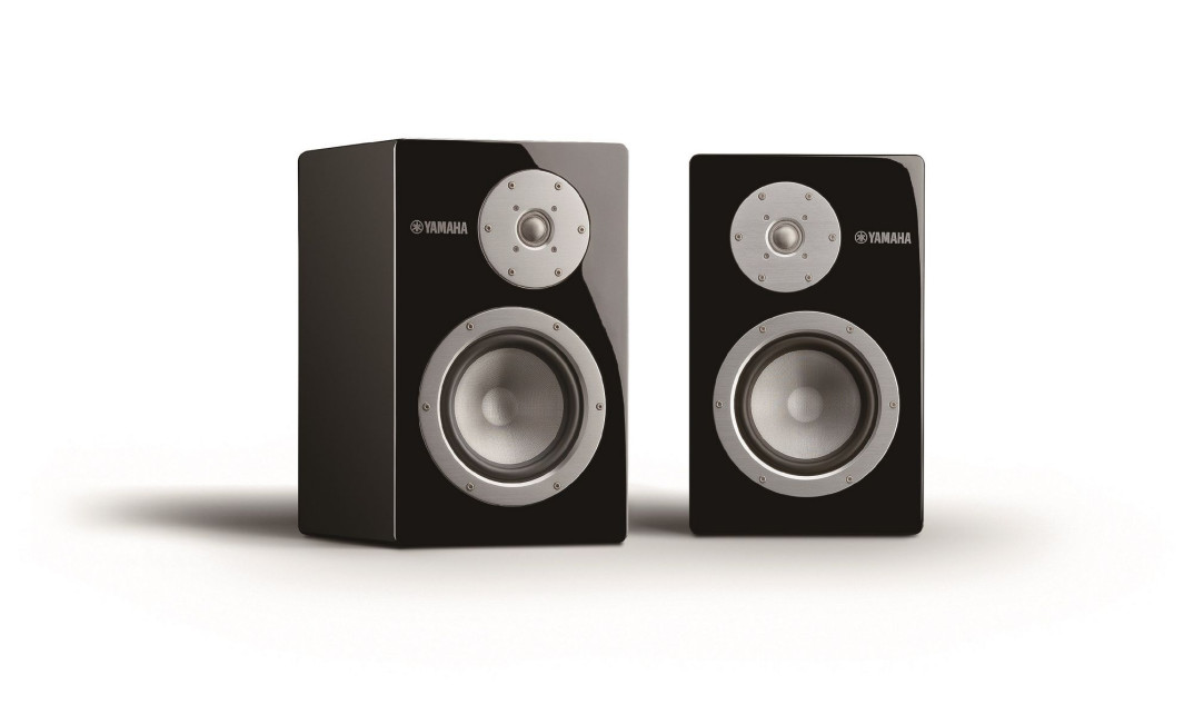 Nowe kolumny podstawkowe Yamaha SPS-3000