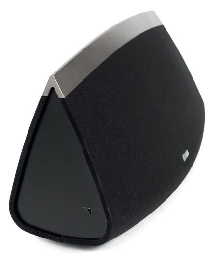 Model 7 HS2 jest największy w całej rodzinie głośników bezprzewodowych Heosa i jako jedyny został wyposażony w wyjście słuchawkowe.