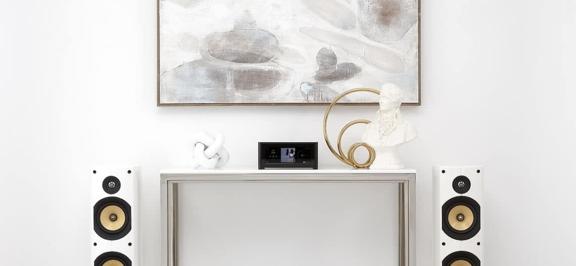 NAD M10: wzmacniacz strumieniowy BluOS z serii Masters 