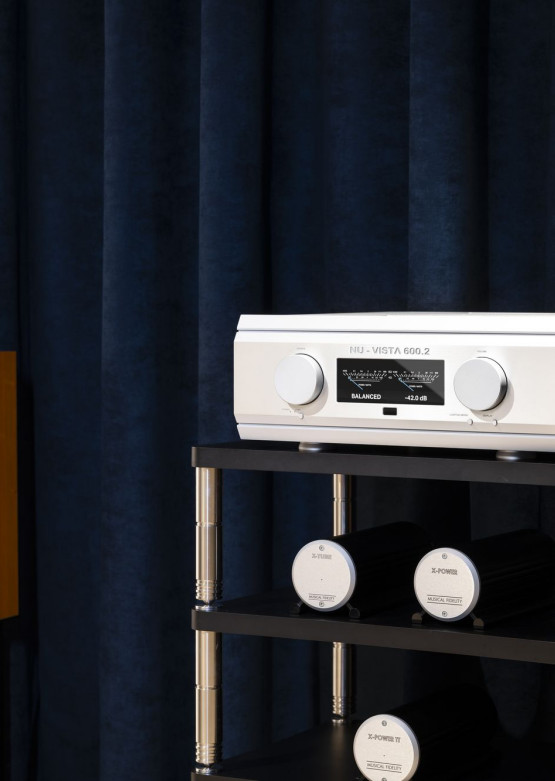 Nowości Musical Fidelity - wzmacniacz Nu-Vista 600.2 i gramofon M6x TT 