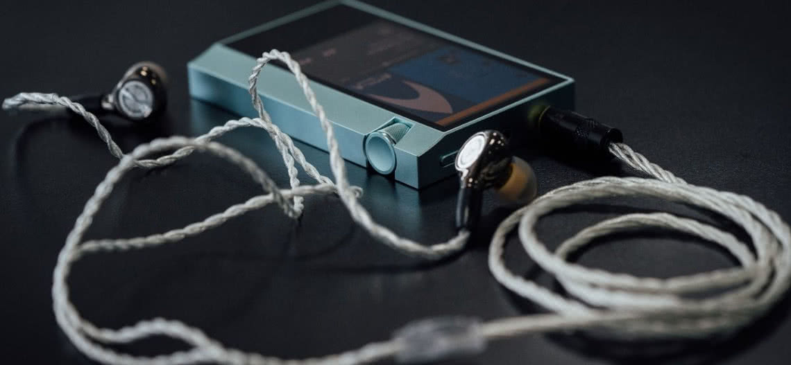 Astell&Kern AK70 + AK T8iE MKII