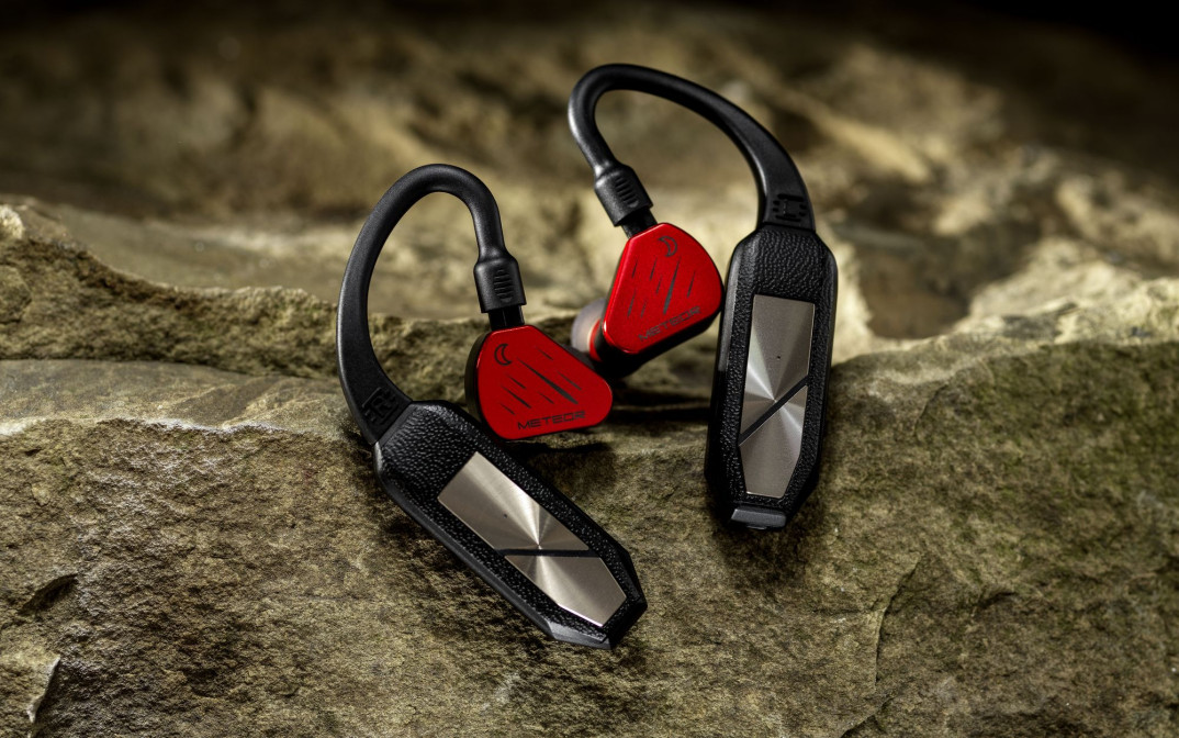  iFi Go pod - przenośny DAC/wzmacniacz słuchawkowy Bluetooth 