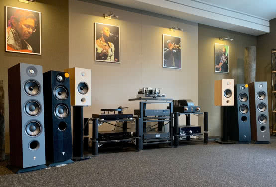 Odsłuchy kolumn Focal Chora w salonie Q21