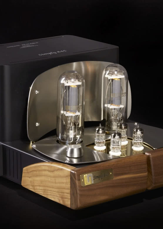 Unison Research przedstawia nowy wzmacniacz lampowy Simply 845