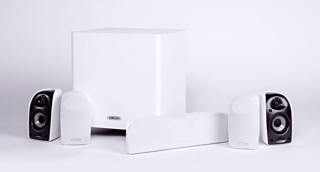 Kolumny Polk Audio TL1700 w białym kolorze