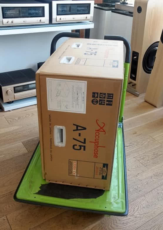 Warszawski Nautilus zaprasza na odsłuchy i wypożycza sprzęt do domu