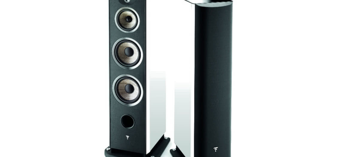 Salon Q21 z Pabianic oferuje kolumny Focal Aria w białym wykończeniu