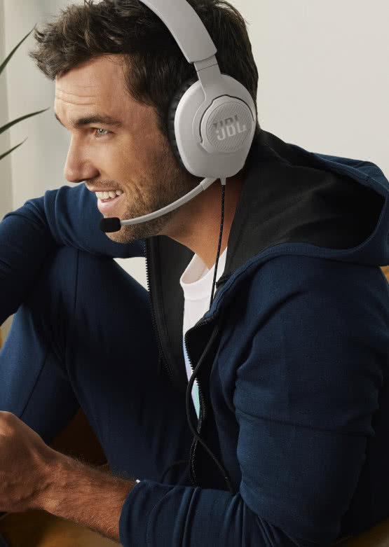 Zestawy słuchawkowe JBL Quantum 100P i 100X