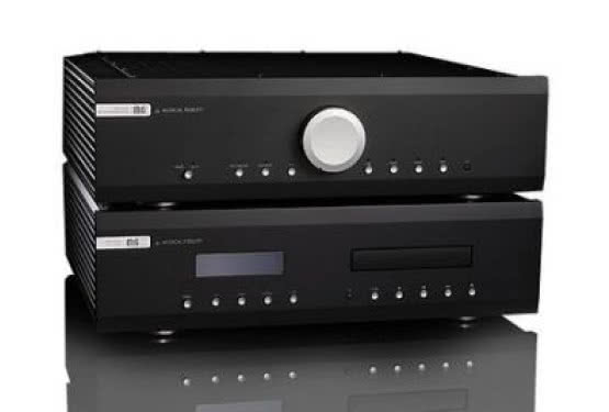 Wzmacniacz M6i i odtwarzacz M6CD