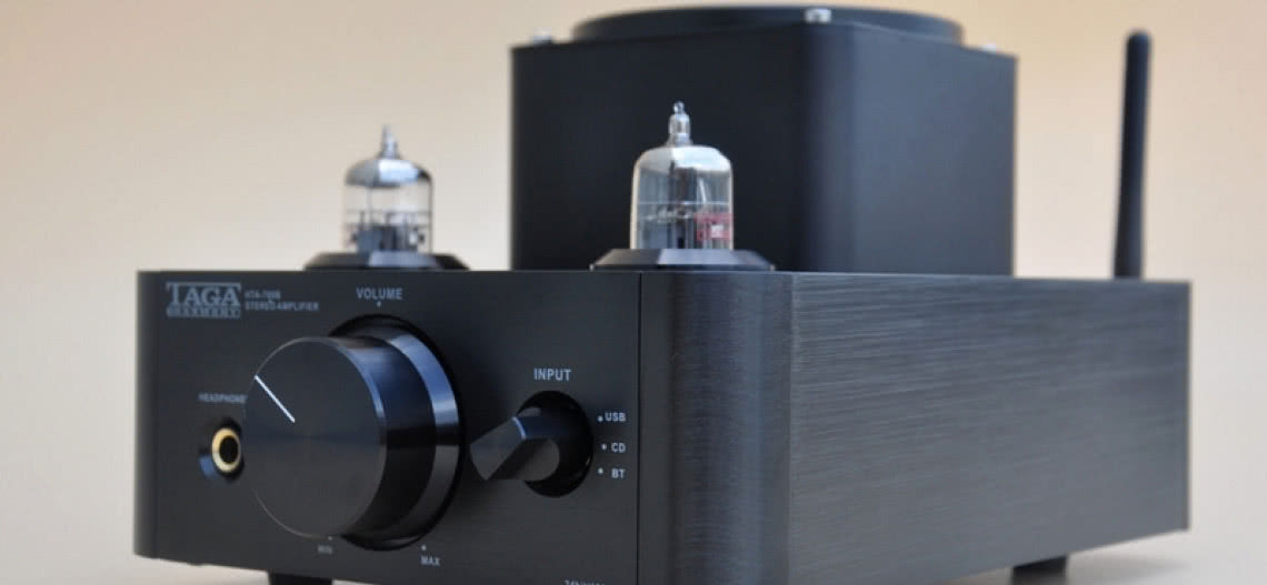 Wzmacniacz hybrydowy TAGA Harmony HTA-700Bv2