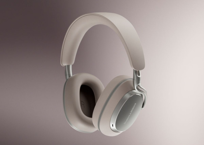 Bowers & Wilkins Px8 S2
