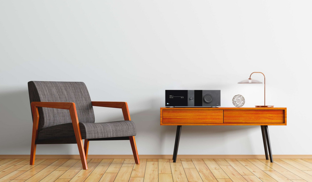 Procesor dźwięku przestrzennego Lyngdorf Audio MP-60 