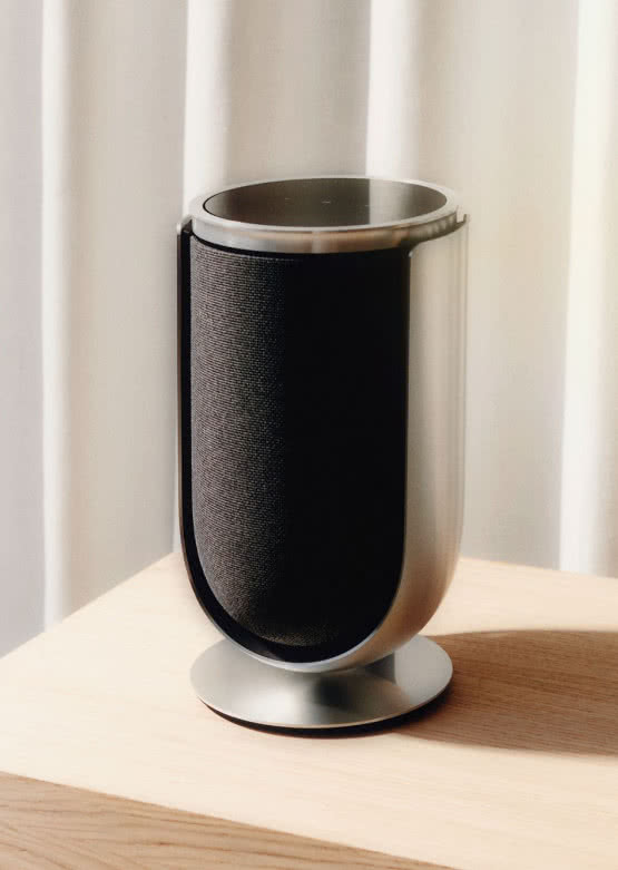 Głośnik bezprzewodowy Bang & Olufsen Beolab 8 - nowoczesne technologie w dizajnerskiej obudowie