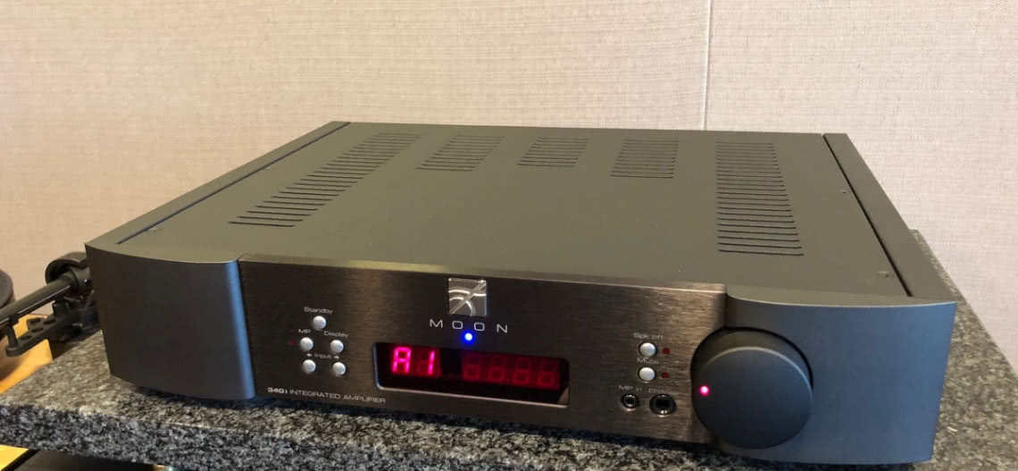 Odsłuchy wzmacniacza zintegrowanego Moon 340i X w salonie Q21