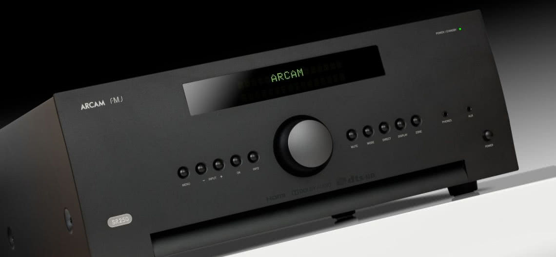 Amplituner stereo Arcam SR250