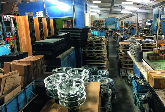 Na własne oczy. Odwiedziliśmy fabrykę Tonsilu we Wrześni